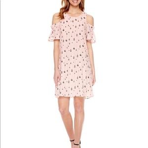 City Streets Birdcage Shift Dress size 6